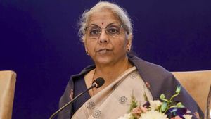 కెప్టెన్ నిర్మలా సీతారామన్... టీంలో ఉన్నది వీళ్ళే, బడ్జెట్ బాధ్యత ఎవరి భుజాలపై ఉందంటే..?