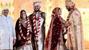 Jeet Adani: కొడుకు పెళ్లికి రూ.10,000 కోట్లు విరాళం.. అంబానీని మించిపోయిన గౌతమ్ అదానీ.. 