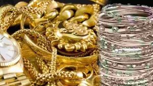 తక్కువ ధరకే బంగారం,వెండి! బడ్జెట్‌లో ప్రత్యేక ప్రకటన చేసిన ప్రభుత్వం.. కస్టమ్ డ్యూటీ కట్.. 