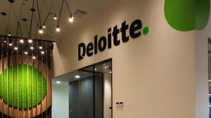 టెక్కీలకు షాక్ ఇచ్చిన డెలాయిట్.. 2014 తర్వాత భారీ షాక్, TCS  రూటులోనే..