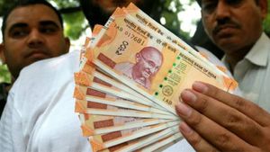 మీకు వెంటనే డబ్బు కావాలా ? SBI అకౌంట్ ఉంటే చాలు..  చిటికెలో అకౌంట్లోకి.. 