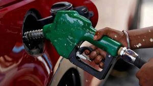 వాహనదారులకు గుడ్ న్యూస్.. పెట్రోల్ పై రూ.2, డీజిల్ పై రూ.1 డిస్కౌంట్.. కండిషన్స్ అప్లయ్.. 