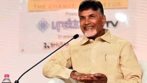 ఏపీకి పెట్టుబడుల బూస్ట్.. కుప్పంలో రెండు కంపెనీలు భారీ ఇన్వెస్ట్‌మెంట్, 8 వేల మందికి ఉద్యోగాలు 