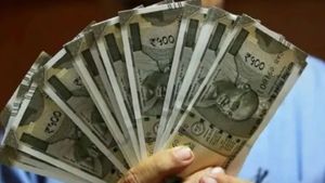 మీ పెట్టుబడికి పూర్తి భరోసా..అధిక వడ్డీ, ఈ ప్రభుత్వ పథకాల గురించి తప్పక తెలుసుకోండి 