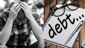 అప్పులు ఎక్కువైతే ఆత్మహత్య ఎందుకు ? ఈ పనులు చేయండి చాలు 