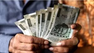 ఇంటి దగ్గర నుండే మీరు లక్షలు సంపాదించండి, చాలా మంది సక్సెస్ అయిన వ్యాపారం ఇదే..