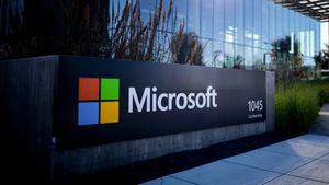 మళ్లీ కోతలు మొదలుపెట్టిన మైక్రోసాఫ్ట్‌..300 మందిని తొలగించిన టెక్ దిగ్గజం 