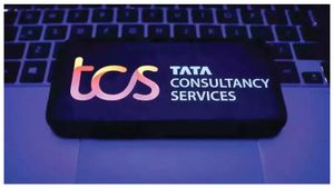 TCS కి బిగ్ షాక్..12 వేల ఉద్యోగాల తొలగింపుపై విచారణకు సిద్ధమైన కేంద్రం