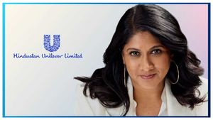 HULకి తొలి మహిళా CEOగా ప్రియా నాయర్..  రయ్యిమంటూ దూసుకుపోయిన షేర్లు