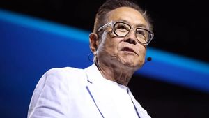 మీరు ఉద్యోగాల వైపు వెళితే AIతో రోడ్డు మీదకు రావాల్సిందే..అందుకే మీరు ఏం చేయాలంటే..