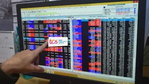 రెండు రోజుల్లో రూ. 26 వేల కోట్లు నష్టపోయిన టీసీఎస్.. లేఆఫ్స్ దెబ్బకు స్టాక్స్ ఢమాల్ 