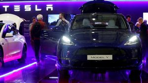 Tesla: టెస్లా ఈవీ కార్లు భారత్‌కు వచ్చేశాయి..వై మోడల్ కారు ధర గురించి తెలిస్తే షాకవ్వాల్సిందే..