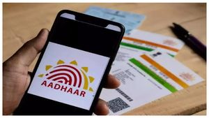 ఆధార్‌లో పేరు, అడ్రస్ మార్చాలా? ఇక క్యూలో కాదు… మీ స్మార్ట్‌ఫోన్‌లో 2 నిమిషాల్లో అయిపోతుంది!