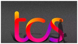 ఒక్క మెయిల్‌తో జీతాల్లో 80% వరకు పెంపు అని ఉద్యోగులకు ఆశలు కలిగించిన TCS!