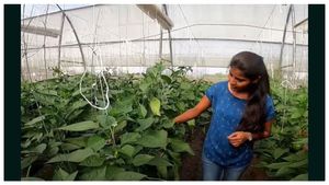  వ్యవసాయంలో 4 కోట్ల టర్నోవర్ సంపాదించొచ్చని ఈ అమ్మాయి నిరూపించింది.....