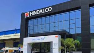 కుప్పంలో ఐఫోన్ విడిభాగాల తయారీ యూనిట్.. రూ. 586 కోట్ల పెట్టుబడితో వస్తున్న Hindalco