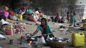 ఆఫ్రికా, పాకిస్తాన్ కంటే దారుణం..భారతదేశంలో ఆదాయ సంక్షోభంపై ఆర్థికవేత్త కీలక హెచ్చరిక 