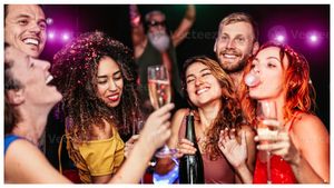 పర్సనల్ లోన్‌ను అత్యవసరానికి కాకుండా లైఫ్‌స్టైల్ కోసం ఎంత మంది వాడుతున్నారో తెలుసా?