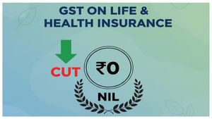 GST 2.0లో ఇన్సూరెన్స్ ఖర్చు తగ్గిందని విని ఆశ్చర్యపడకండి... అసలు ఎంత తగ్గుతుందో ముందు తెలుసుకోండి