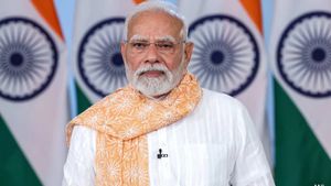 జీఎస్టీ సమావేశంలో ప్రధాని మోదీ దీపావళి గిఫ్ట్.. ధరలు తగ్గే వస్తువులు, పెరిగే వస్తువుల లిస్ట్ వచ్చేసింది 