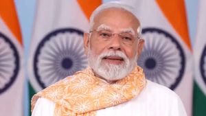 GST పై ప్రధాని మోదీ మరో గుడ్ న్యూస్.. భవిష్యత్తులో పన్నులు ఇంకా భారీగా తగ్గిస్తామని హామీ 