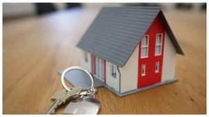  ఇల్లు కొనే సమయంలో హోమ్ లోన్ తీసుకోవాలా లేదా? ఏది మీకు లక్షలు ఆదా చేస్తుందో చూడండి?