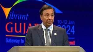 బ్రిటన్‌కు స్టీల్‌ కింగ్ లక్ష్మీ మిత్తల్‌ గుడ్‌బై చెప్పడానికి కారణం ఇదే.. గల్ఫ్ దేశాల వైపు చూపు..