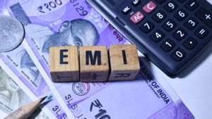 Home Loan: లోన్ మధ్యలో కూడా వడ్డీ రేటును తగ్గించుకోవచ్చని తెలుసా? ఇలా చేస్తే చాలు!