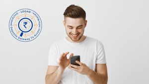 మీ పెద్దల పేరు మీద బ్యాంకులో డబ్బులు ఉన్నాయో లేదా తెలీదా? ఒక్క క్లిక్ తో చెక్ చేయండిలా..