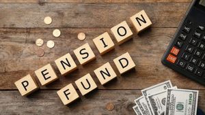 EPS Pension: ఉద్యోగుల పెన్షన్ రూ.8000 కి పెరగనుందా? తేల్చి చెప్పేసిన మంత్రి!