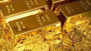 బంగారం ధరలు తగ్గాయి.. అయినా కొనుగోలుకు దూరంగా ఉండాలంటున్న నిపుణులు.. కారణం ఏంటంటే..