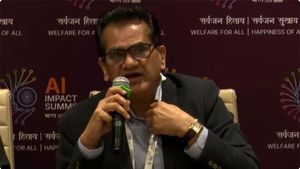 AI పై ఆందోళన వ్యక్తం చేసిన నీతి అయోగ్ మాజీ ఛైర్మెన్.. కొన్ని దేశాలకే పరిమితమైతే అల్లకల్లోలమే..