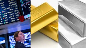 బంగారం, వెండి ధరల ర్యాలీకి బిగ్ బ్రేక్.. COMEX మార్కెట్లో పడిపోయిన రేట్లు.. ఎంతలా అంటే..