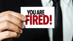 ఉద్యోగులకు మళ్లీ అమెజాన్ షాక్.. ఆ 100 మంది కంపెనీకి రానవసరం లేదని కీలక ప్రకటన.. 