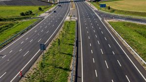 Hyderabad: మధ్యప్రదేశ్ కొండల్లో కొత్త హైవే.. హైదరాబాద్ ప్రయాణికులకు ఇక విమాన వేగంతో ప్రయాణం!