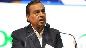 రిలయన్స్ Q4 ఫలితాలు.. గతేడాదితో పోలిస్తే భారీగా తగ్గిన నికర లాభం.. కారణమిదే..
