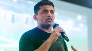 బైజూస్ అధినేత బైజూ రవీంద్రన్‌కు బిగ్ షాక్.. 6 నెలలు జైలు శిక్ష విధించిన సింగపూర్ కోర్టు..
