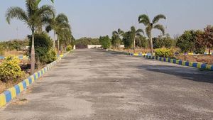 Hyderabad: గజానికి రూ.56 వేలే.. హెచ్ఎండీఏ ప్లాట్లకు భారీ డిమాండ్..!