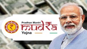 PMMY: ఎలాంటి పూచీకత్తు లేకుండా రూ.20 లక్షల రుణం.. వడ్డీ కూడా తక్కువే..!