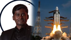 Anand Megalingam: అన్ని సబ్జెకుల్లో ఫేయిల్.. ఇప్పుడు  ఏరోస్పేస్ కంపనీ ఓనర్..!