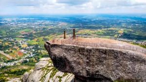 Bengaluru News: సాఫ్ట్‌వేర్ ఉద్యోగి అద్వైత్ ఏమయ్యాడు.. మూడు రోజులైనా తెలియని ఆచూకీ..! 