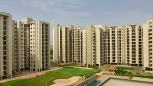 Hyderabad: హైదరాబాద్‎లో భారీగా పడిపోయిన ఇళ్ల విక్రయాలు.. ధరలు తగ్గుతాయా..!