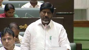 తెలంగాణ ప్రభుత్వ ఉద్యోగులకు గుడ్ న్యూస్.. రూ.1 కోటి ఇన్సూరెన్స్ స్కీమ్ ప్రకటించిన ప్రభుత్వం..
