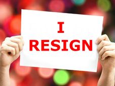 ಕೆಲಸ ಬಿಡುವ ಮುನ್ನ ಏನ್ ಮಾಡಬೇಕು? ಇಲ್ಲೊಮ್ಮೆ ನೋಡಿ...