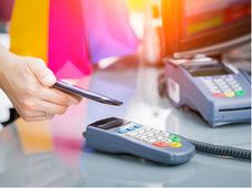 ಬ್ಯಾಂಕುಗಳು ವಿಧಿಸುವ 8 ಶುಲ್ಕಗಳ ಬಗ್ಗೆ ನಿಮಗೆ ಅರಿವಿರಬೇಕು