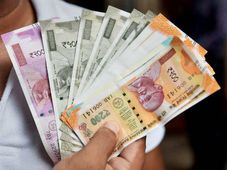 ಉದ್ಯೋಗಿಗಳಿಗೆ ಗಿಫ್ಟ್: ತೆರಿಗೆ ರಹಿತ ಗ್ರಾಚ್ಯುಟಿ ಮಿತಿ ಏರಿಕೆ!