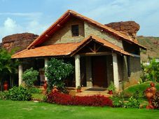 ಮನೆಯಿಂದ ನಡೆಸಬಹುದಾದ 18 ಲಾಭದಾಯಕ ಉದ್ಯಮಗಳು