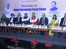 ಕರ್ನಾಟಕವನ್ನು ನಂಬರ್ ಒನ್ ಹೂಡಿಕೆ ಸ್ನೇಹಿ ರಾಜ್ಯ ನಿರ್ಮಾಣಕ್ಕೆ ಸಂಕಲ್ಪ: ಪ್ರಹ್ಲಾದ್ ಜೋಶಿ 