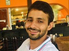 ಹೈಸ್ಕೂಲ್ ಗೆ ಶಾಲೆ ಬಿಟ್ಟ ವ್ಯಕ್ತಿಯಿಂದ ಈಗ ವರ್ಷಕ್ಕೆ ಕೋಟಿ ಕೋಟಿ ವ್ಯಾಪಾರ