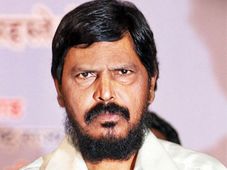 ಚೈನೀಸ್‌  ಫುಡ್‌ನ್ನೂ ಭಾರತದಲ್ಲಿ ನಿಷೇಧ ಮಾಡಬೇಕು ಎಂದ ಕೇಂದ್ರ ಸಚಿವ!
